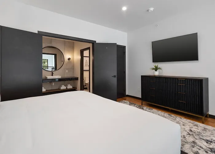 Mcgregor & Main - Luxury Lofts
