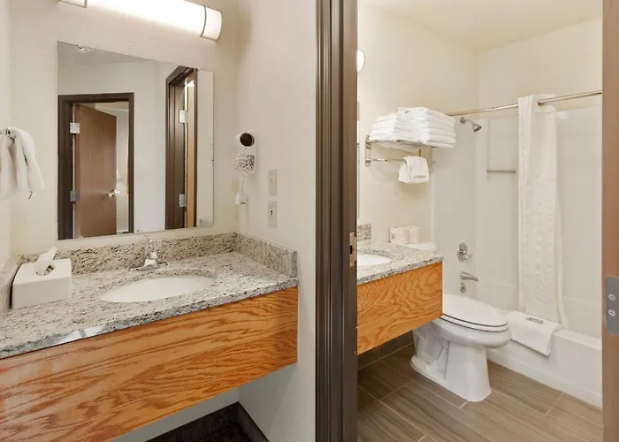 Black Hills Luxury Suites