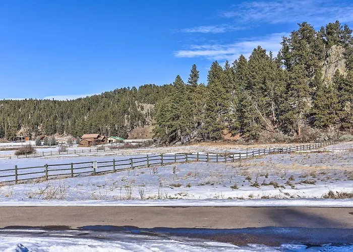 Black Hills Cabin W/ Hot Tub: 11 Mi To Mt Rushmore