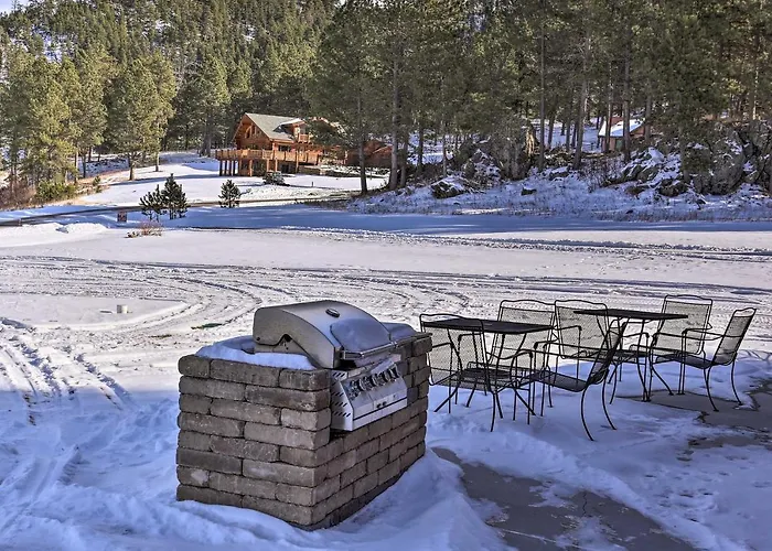'Hakuna Matata Cabin' - 11 Mi To Mt Rushmore!